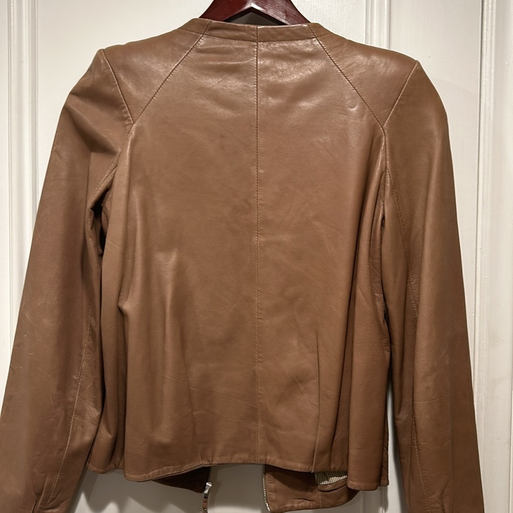 Pink leather jacket - Picture 4 of 7